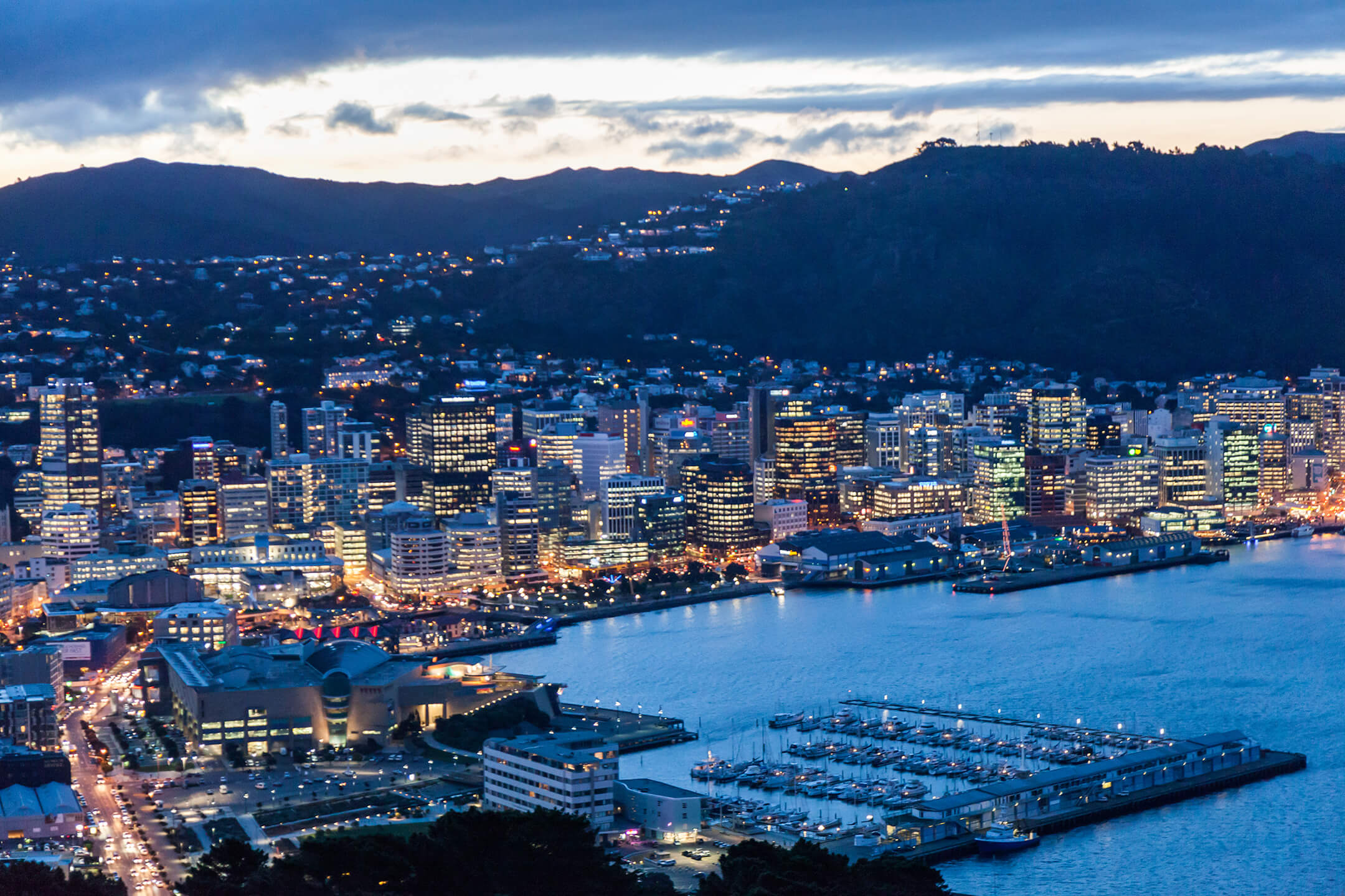 Wellington_City_at_dusk